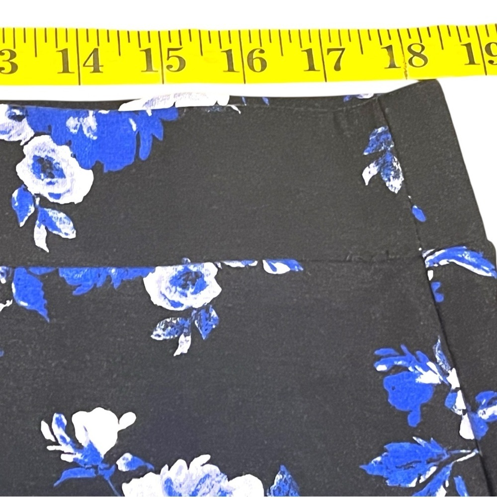 Torrid Black and Purple Floral Premium Ponte Pencil Skirt - Picture 8 of 9